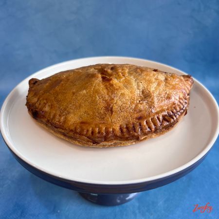 Curry Vegetable Pasty - Zweefers, Wollongong