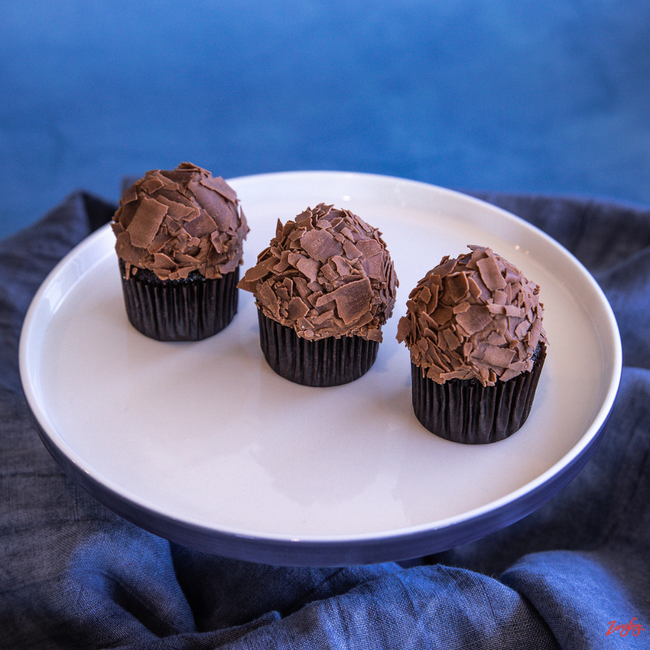 Chocolate Raspberry Truffle Bite - Zweefers, Wollongong