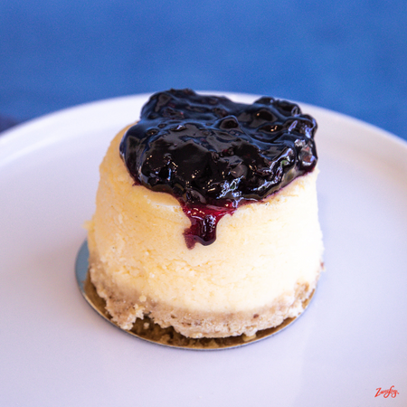 Individual Blueberry Cheesecake - Zweefers, Wollongong